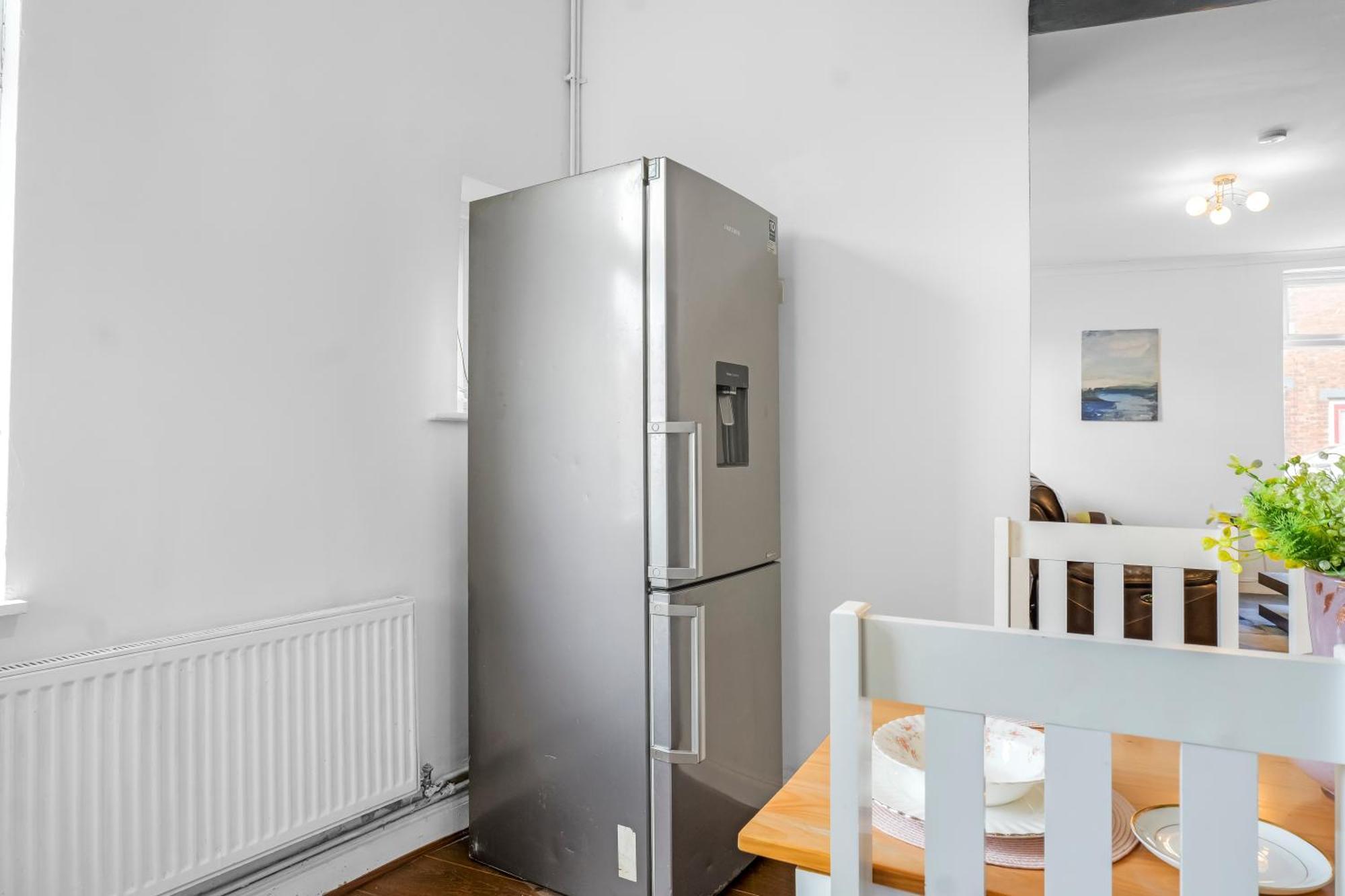 Rochdale 3 Bedroom House 2 Bath With Free Parking Sleeps 7 Exterior foto